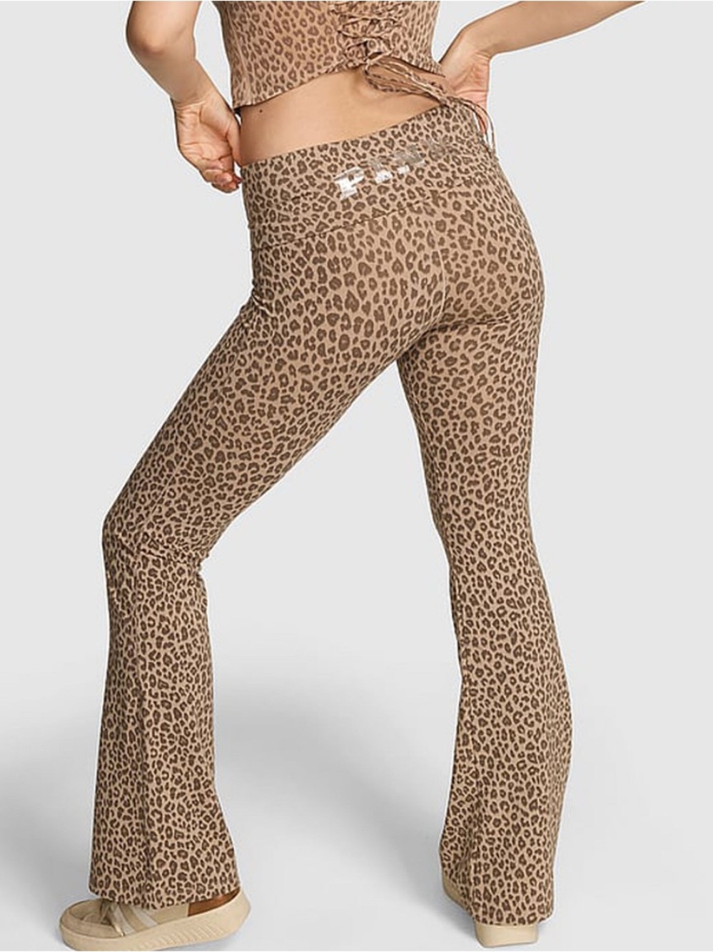 New L Large Short Victoria’s Secret PINK Legging Leopard Cheetah Yoga Pants